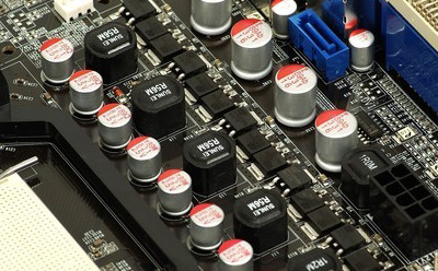 Richtek�Ƴ���Ч�ܡ����ԃr�ȵ�ACOT����׃�Q��