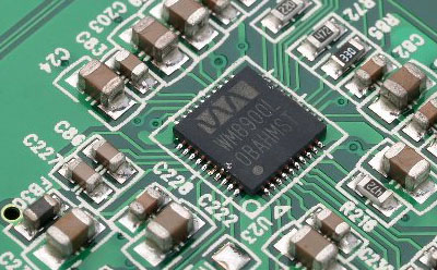 Cirrus Logic����2.91�|Ӣ�^��ُ���lоƬ����(y��ng)��Wolfson